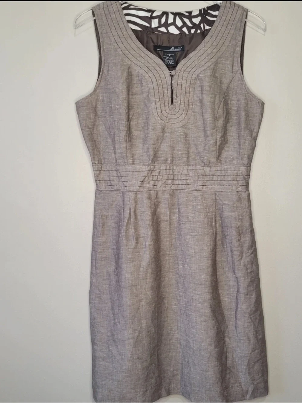 Willi Smith Sleeveless Linen-Blend Dress in Taupe